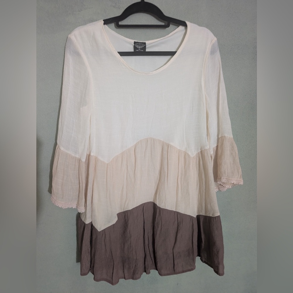 CAL STYLE women's pullover tunic top blouse- cream, beige, and brown- Medium